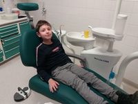 Ihr Kind soll gute Erfahrungen beim Zahnarzt machen? Machen Sie Ihren Termin beim Kinderzahnarzt Yuriy Sorokin.